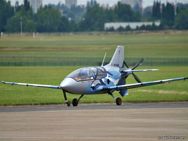 Beninese Air Force LH Aviation LH-10 Ellipse / Grand Duc